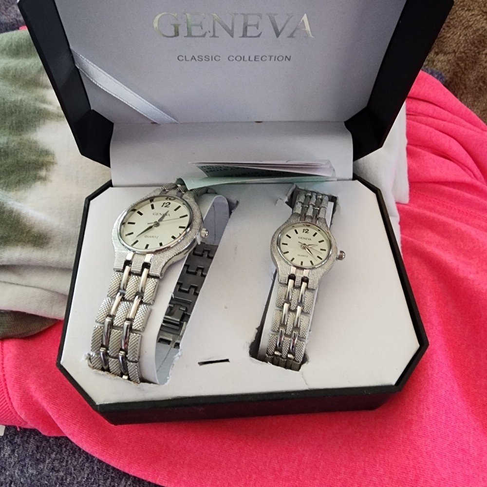 Geneva Classic Silver Watch Duo